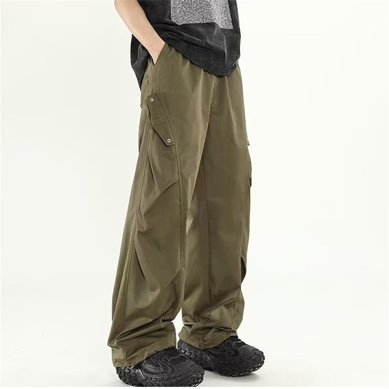 Cargo Pant Wide - Schwarze Cartoon-Cargohose für Herren, Einfarbige Weite