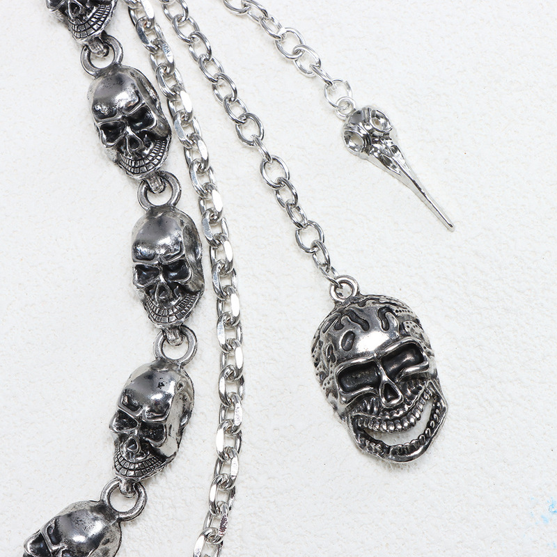 Mehrschichtige Totenkopf-Perle – Street Fashion Jeans Bewertung und Preis